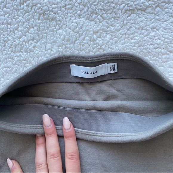 Talula (aritzia) pencil skirt - Picture 2 of 2